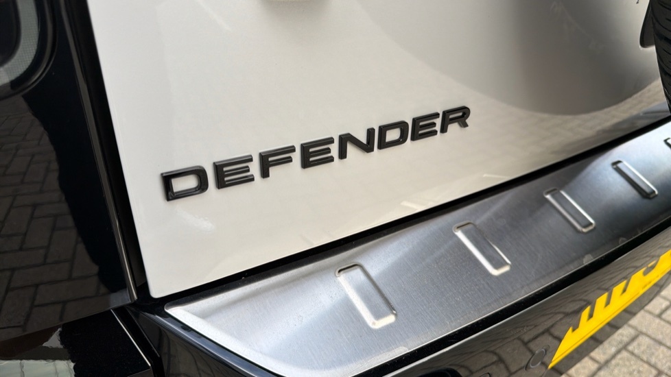 Land Rover Defender D350 Sedona Edition Swb Red #27