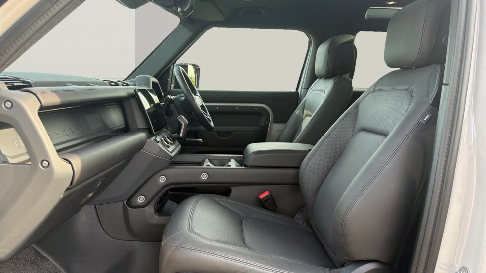 Land Rover Defender X-dynamic Hse Grey #3