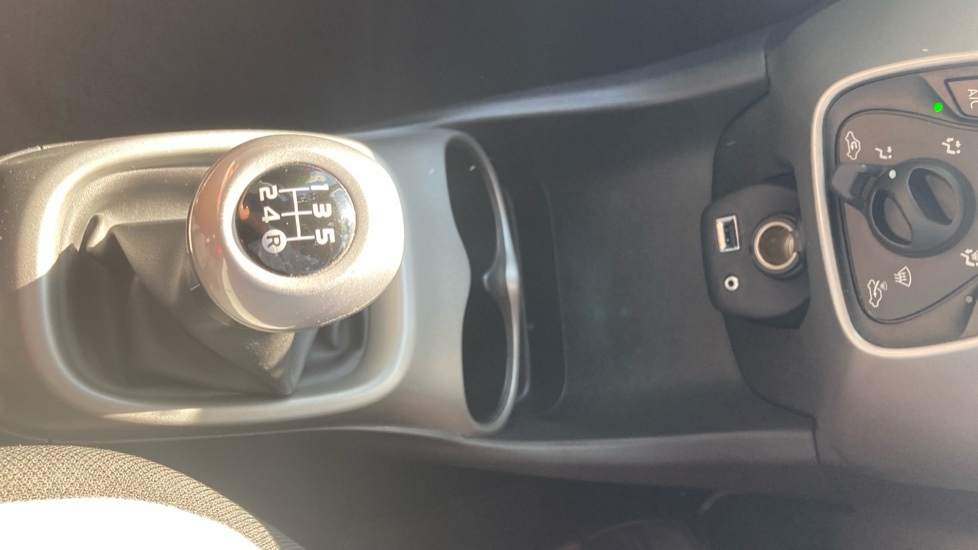 Toyota Aygo X 1.0 Vvt-i X-pure Euro 6 White #30
