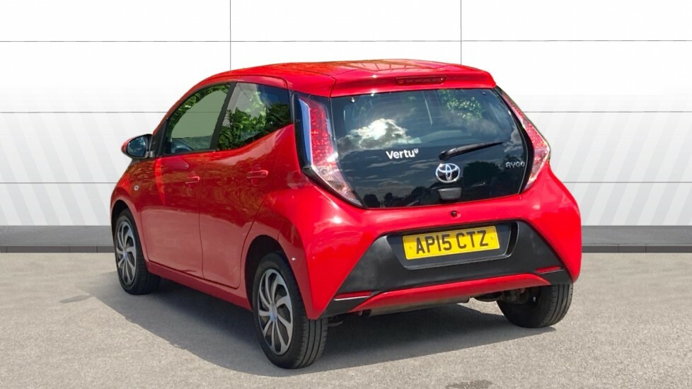 Toyota Aygo X 1.0 Vvt-i X-pure Euro 6 White #2