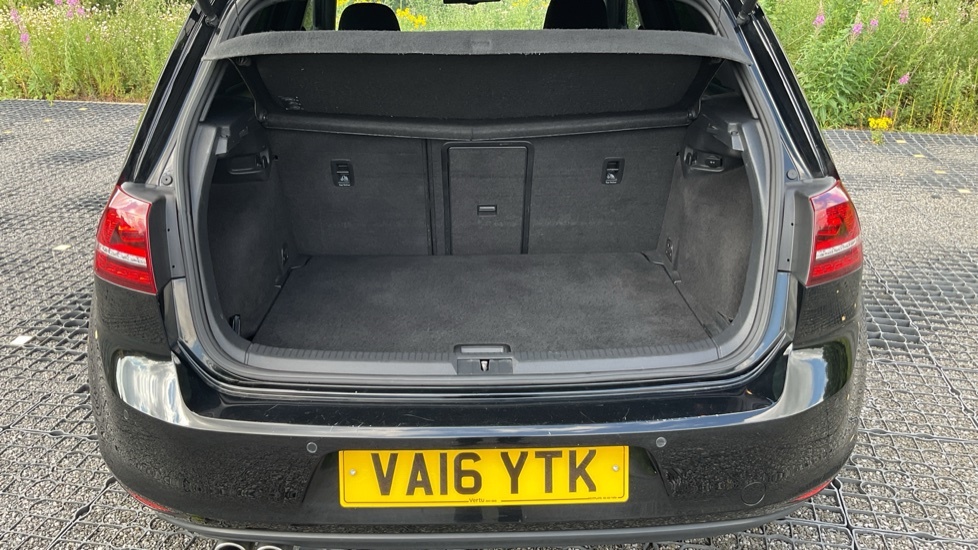 Volkswagen Golf Gtd VA16YTK Black #4