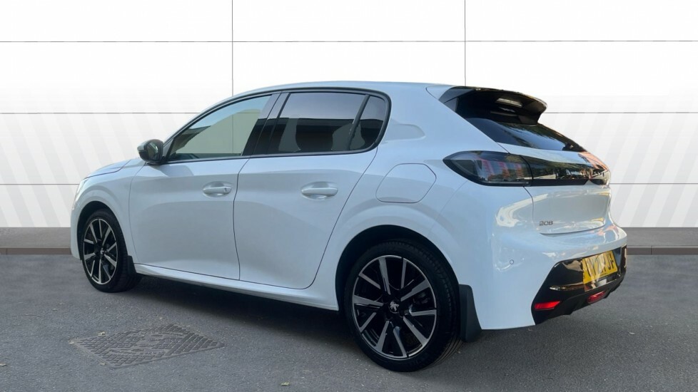 Peugeot 208 Allure Premium OY21PJV White #2