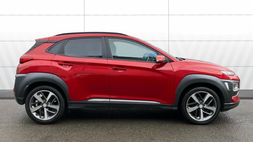 Hyundai Kona Premium Red #5