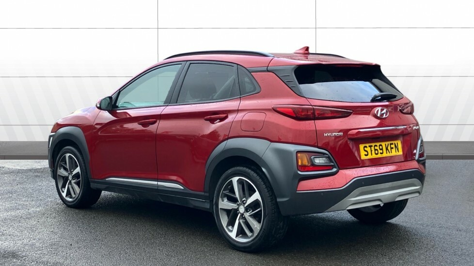 Hyundai Kona Premium Red #2