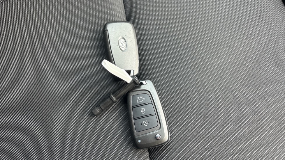 Hyundai Tucson 1.6 Tgdi Premium 2Wd Black #20