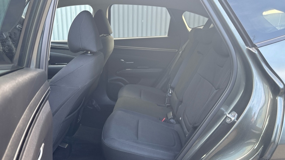 Hyundai Tucson 1.6 Tgdi Premium 2Wd Black #16