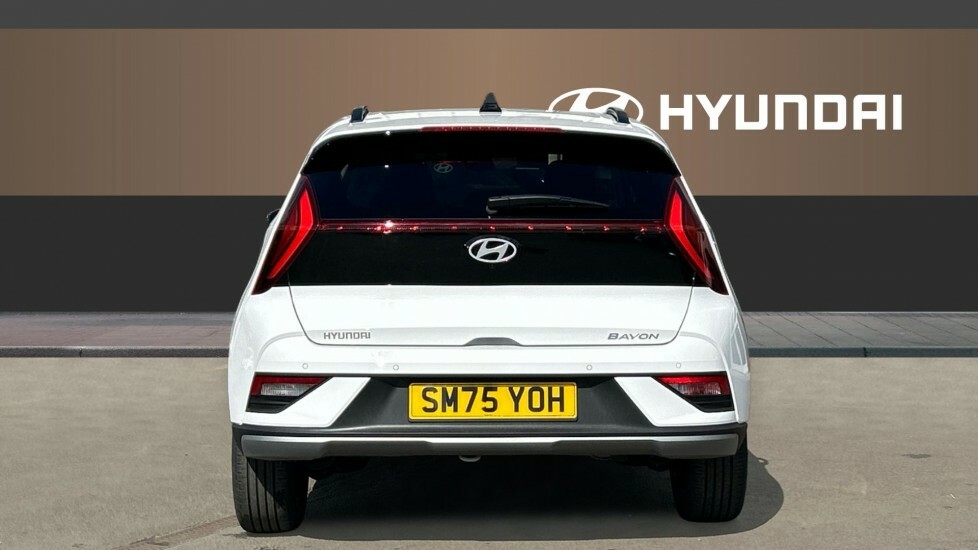 Hyundai Bayon Tech Line White #6