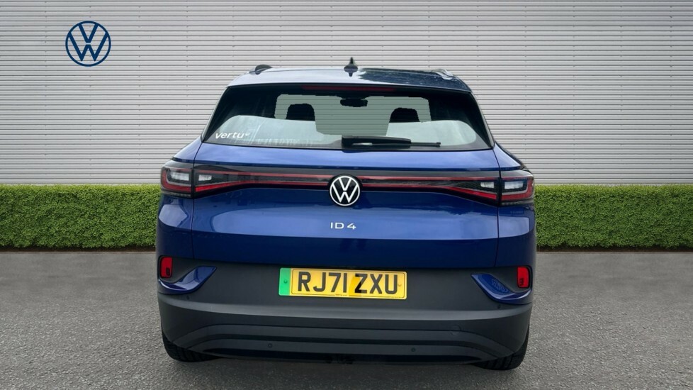 Volkswagen ID.4 Pro Performance 77Kwh Family Suv Black #8