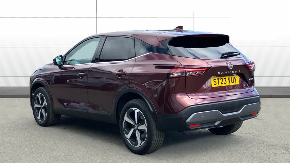 Nissan Qashqai N-connecta ST23VUY Red #2