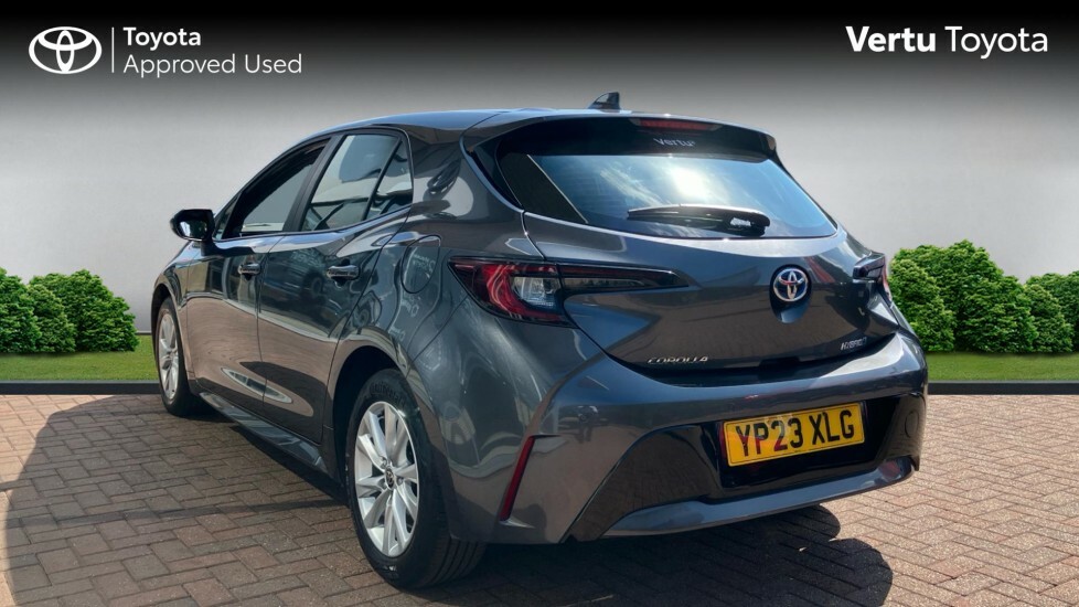 Toyota Corolla Icon Grey #4