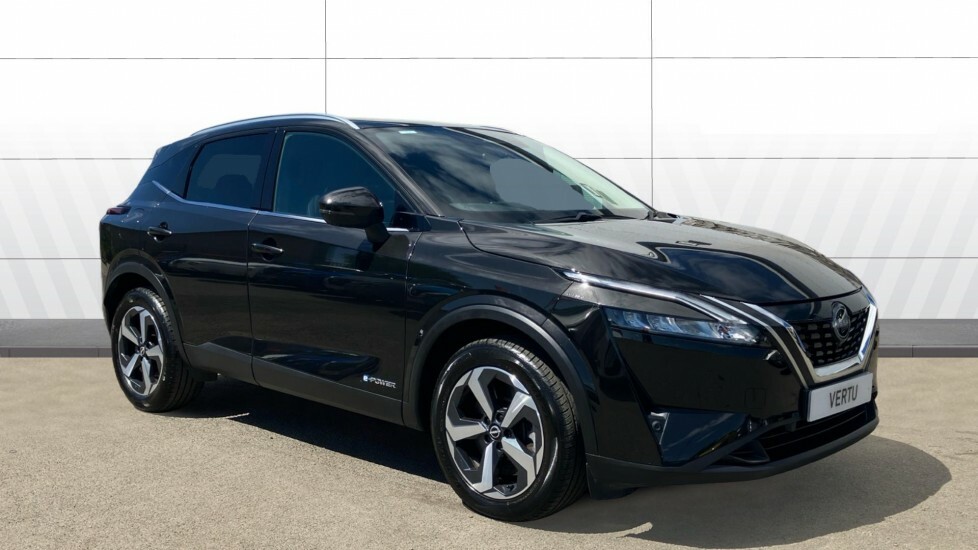 Nissan Qashqai N-connecta Black