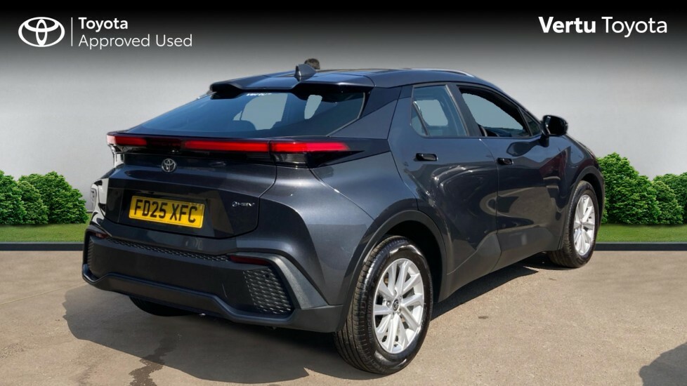Toyota C-Hr Icon FD25XFC Grey #2