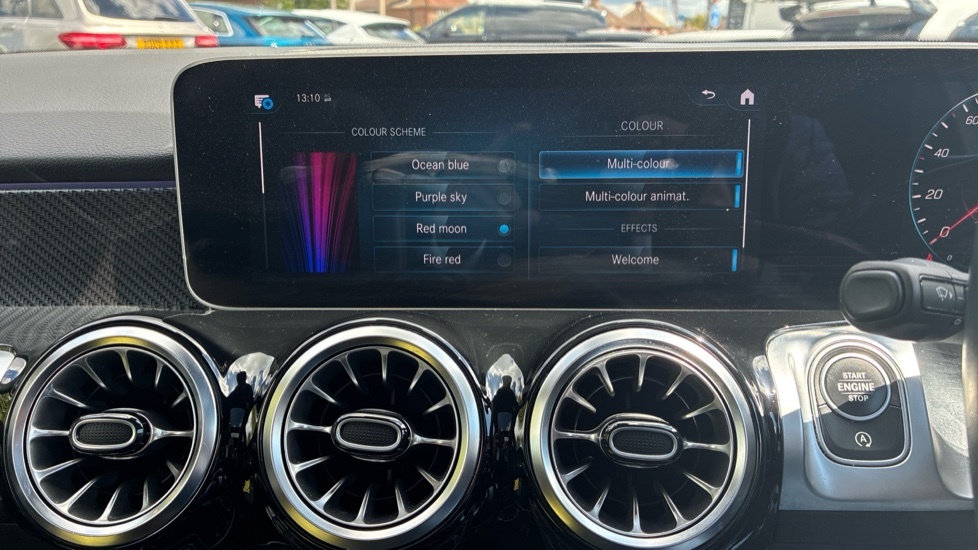 Mercedes-Benz GLB Class 200 Amg Line Premium 7G-tronic White #38