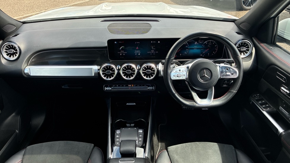 Mercedes-Benz GLB Class 200 Amg Line Premium 7G-tronic White #10