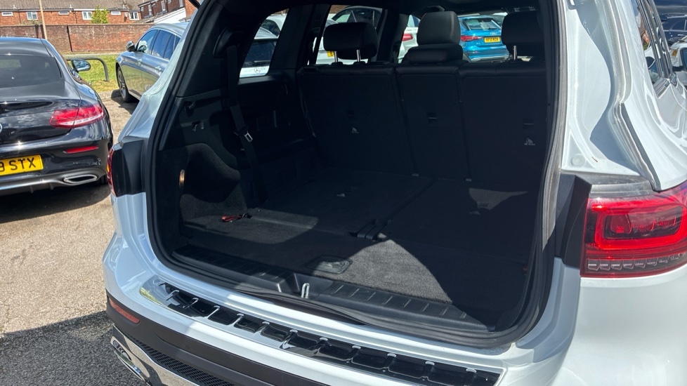 Mercedes-Benz GLB Class 200 Amg Line Premium 7G-tronic White #25
