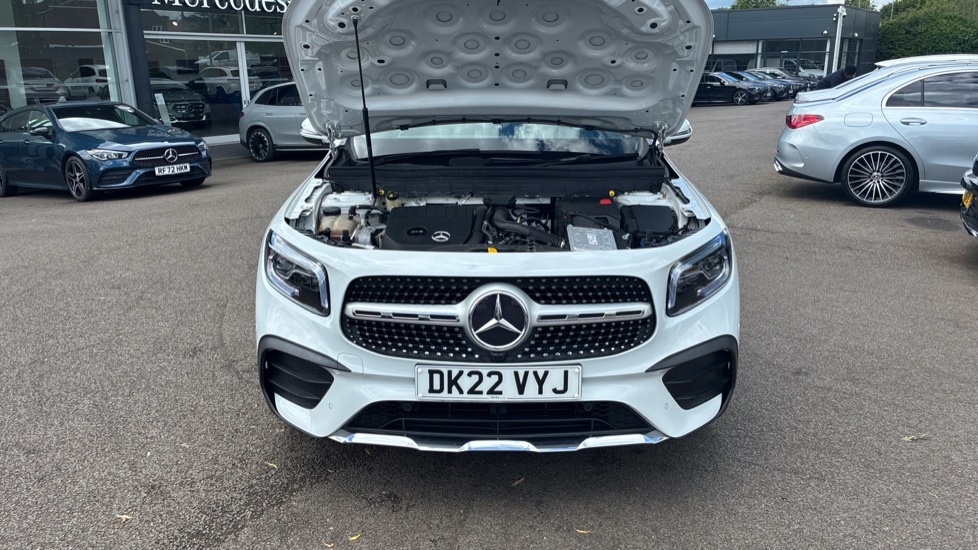 Mercedes-Benz GLB Class 200 Amg Line Premium 7G-tronic White #8