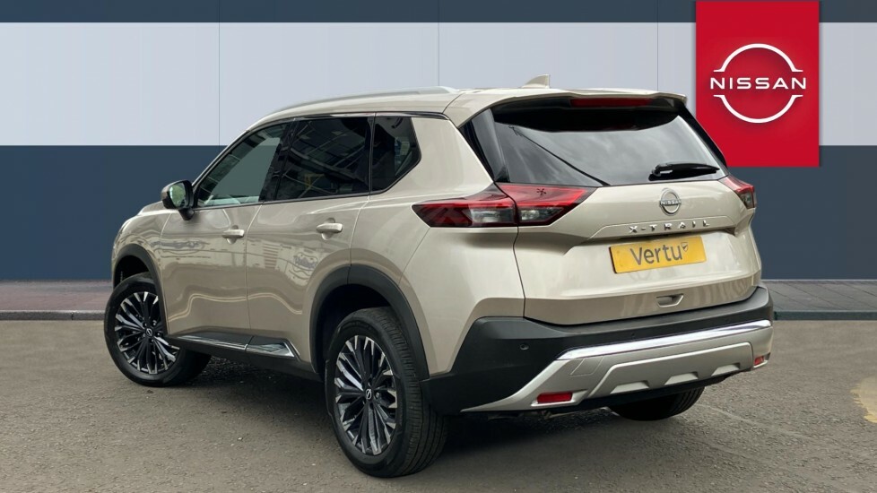 Nissan X-Trail Tekna Silver #2