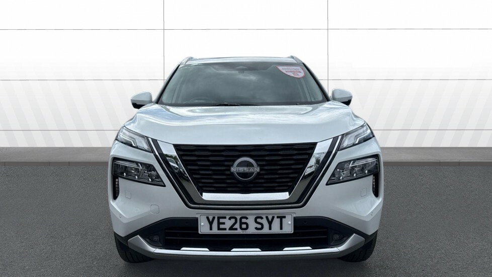 Nissan X-Trail Tekna White #3