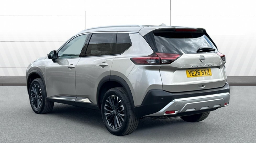 Nissan X-Trail Tekna Silver #2