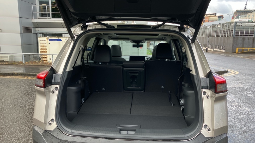 Nissan X-Trail Tekna Silver #4