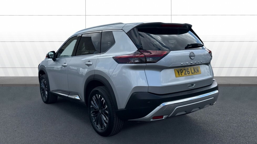 Nissan X-Trail Tekna Silver #2