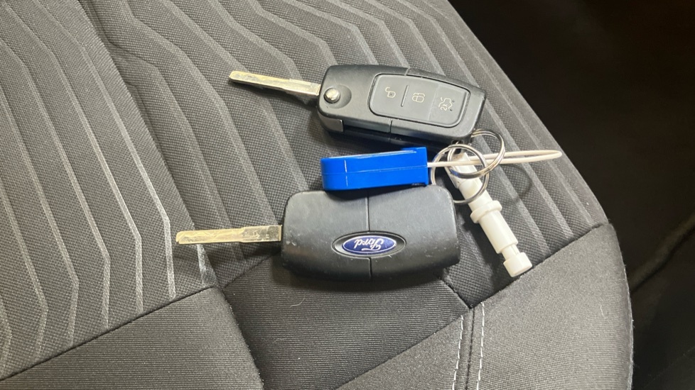 Ford Fiesta Fiesta Zetec T Blue #19