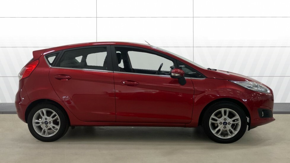 Ford Fiesta Zetec Red #5