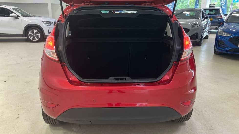 Ford Fiesta Zetec Red #4