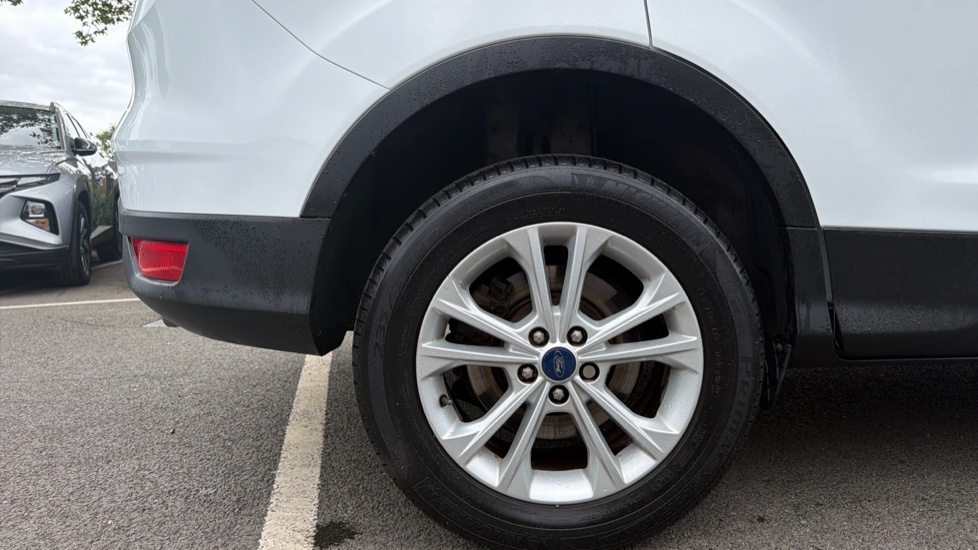 Ford Kuga 1.5 Tdci Zetec Suv Euro 6 Ss White #7