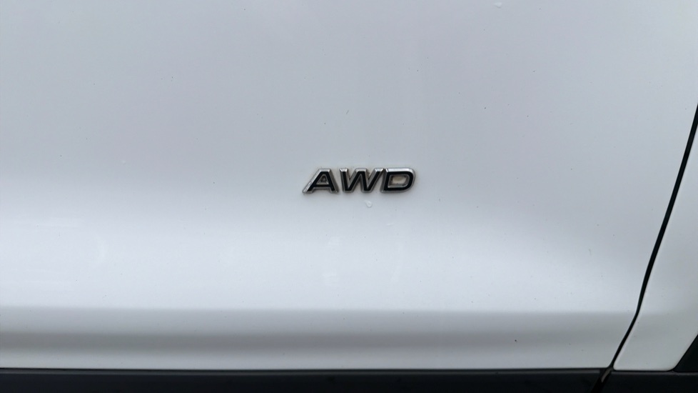 Ford Kuga 1.5 Tdci Zetec Suv Euro 6 Ss White #38