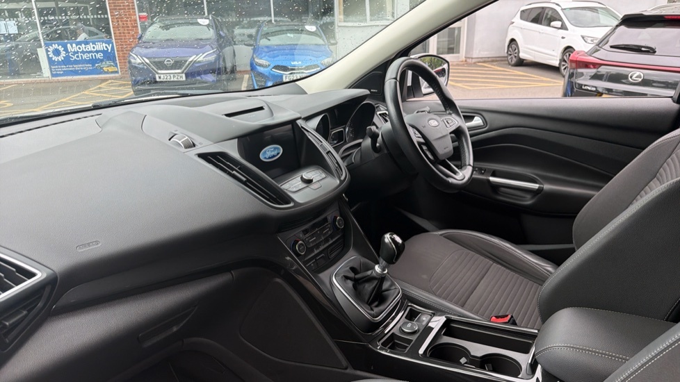 Ford Kuga 1.5 Tdci Zetec Suv Euro 6 Ss White #9