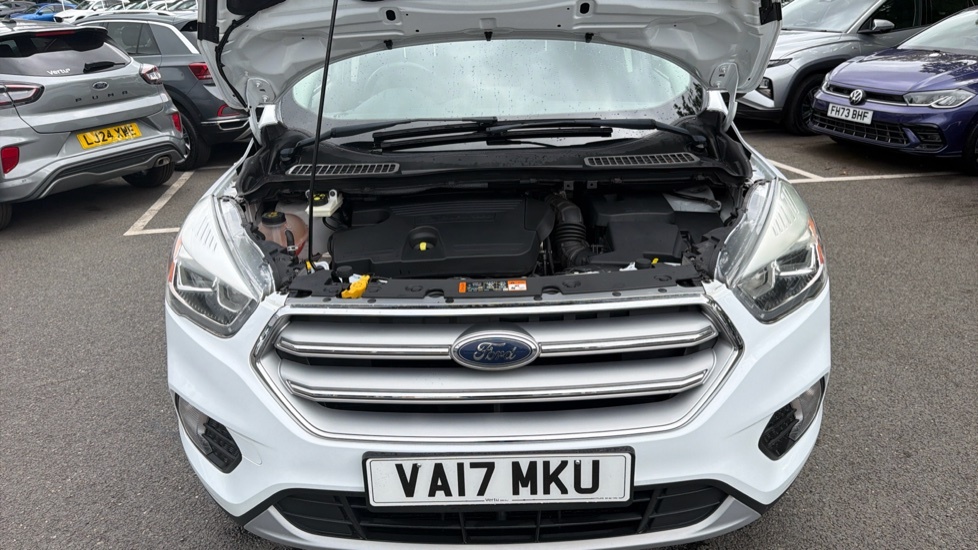 Ford Kuga 1.5 Tdci Zetec Suv Euro 6 Ss White #8