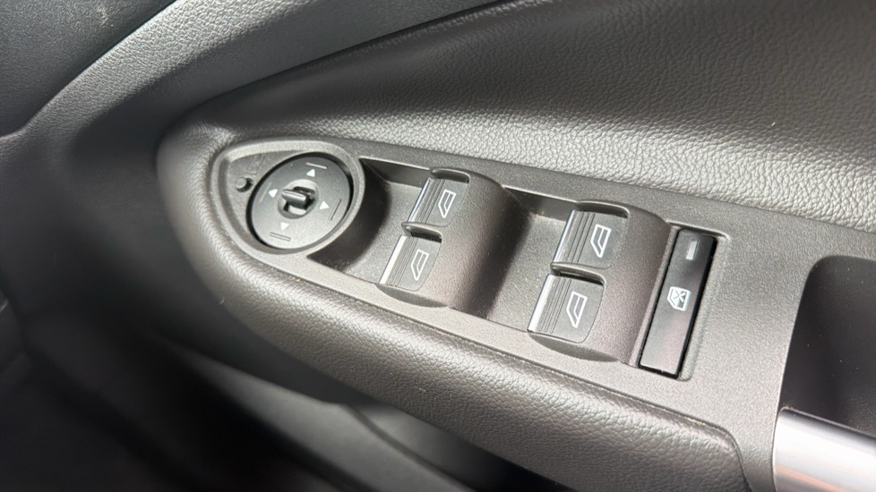 Ford Kuga 1.5 Tdci Zetec Suv Euro 6 Ss White #20