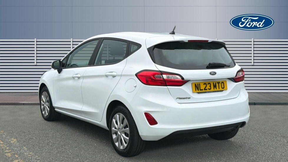 Ford Fiesta Trend White #2