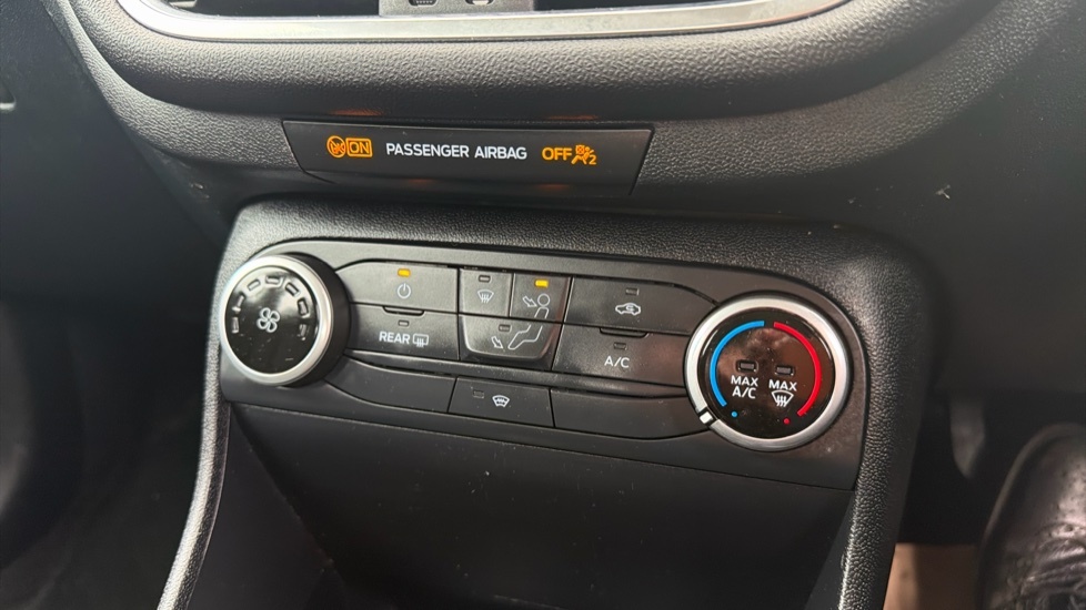 Ford Fiesta Fiesta Titanium X Turbo Black #21