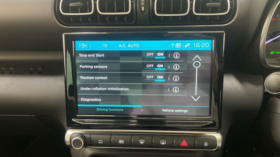 Citroen C3 Aircross 1.2 Puretech 130 Max Eat6 White #34