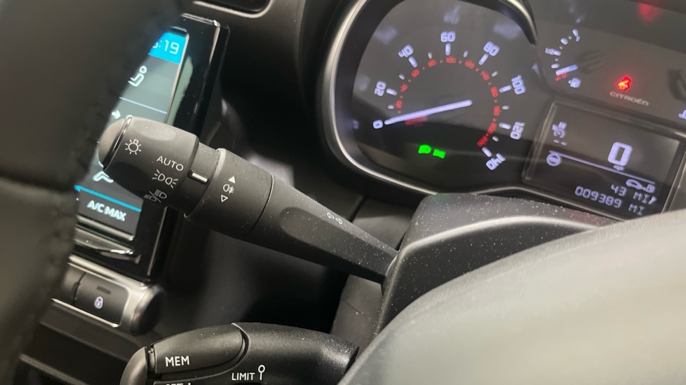 Citroen C3 Aircross 1.2 Puretech 130 Max Eat6 White #27