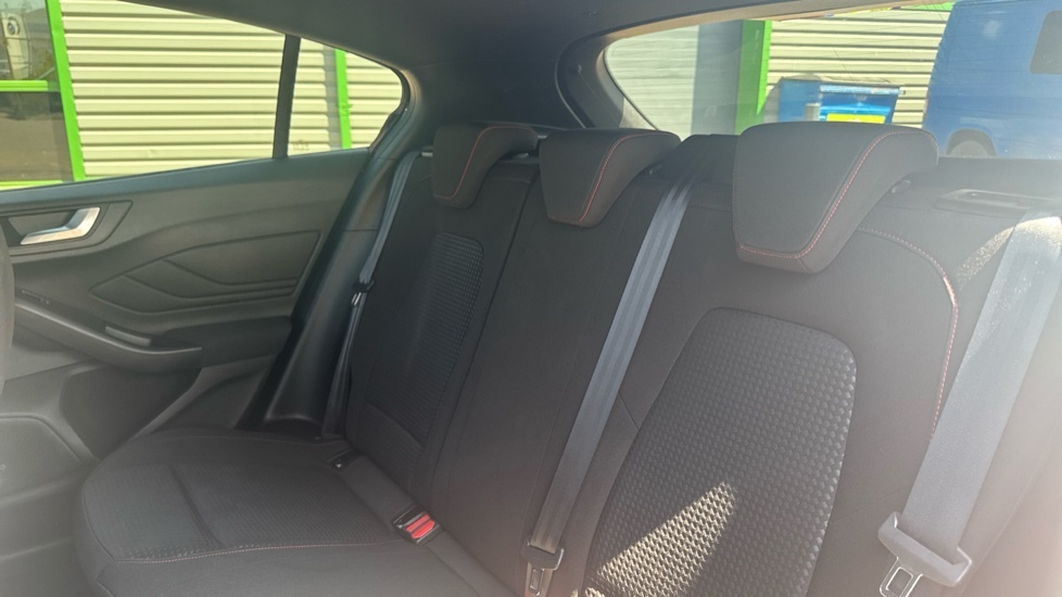 Ford Focus Focus St-line 1.0L Ecoboost 155Ps Mhev Fwd Blue #12