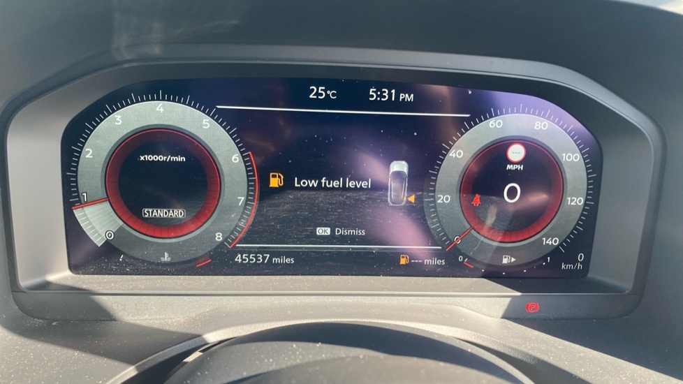 Nissan Qashqai 1.3L N-connecta Black #27