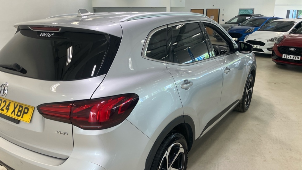 MG HS 1.5 T-gdi 16.6Kwh Se Suv Plug-in Hybrid Black #37