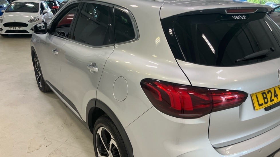 MG HS 1.5 T-gdi 16.6Kwh Se Suv Plug-in Hybrid Black #40