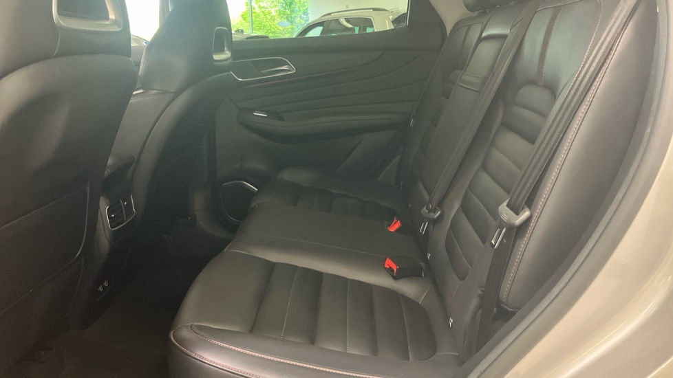 MG HS 1.5 T-gdi 16.6Kwh Se Suv Plug-in Hybrid Black #16