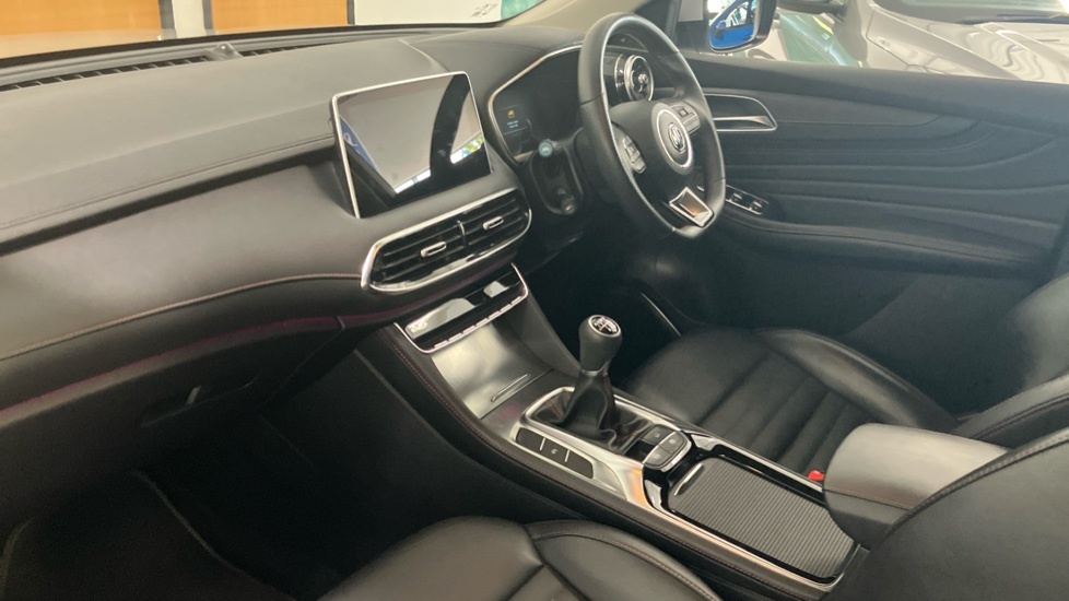 MG HS 1.5 T-gdi 16.6Kwh Se Suv Plug-in Hybrid Black #9
