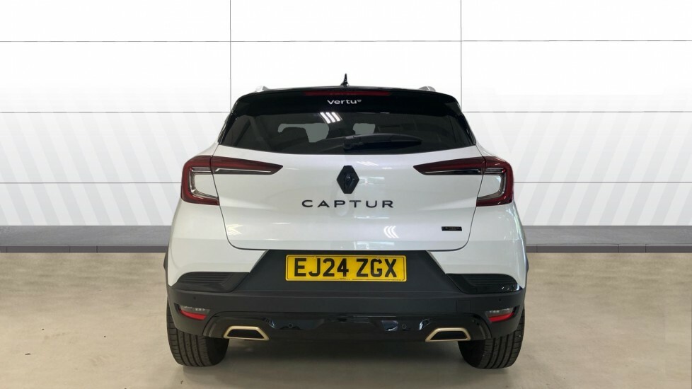 Renault Captur Engineered Black #6
