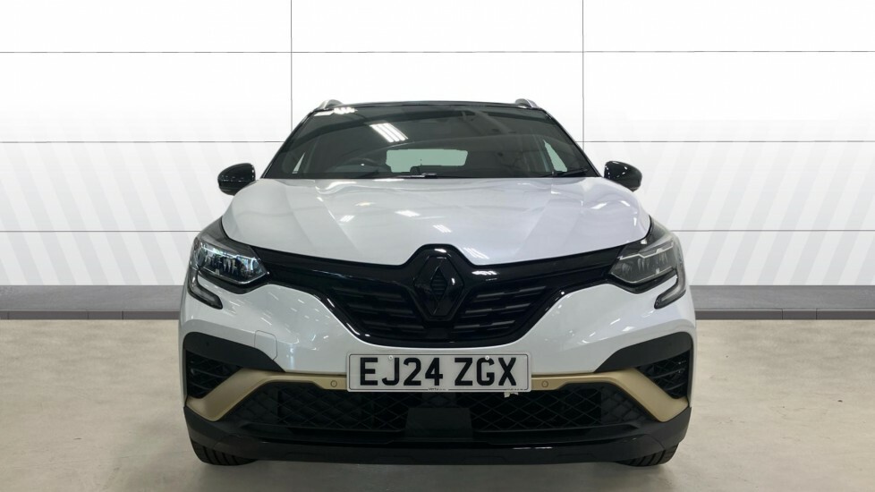 Renault Captur Engineered Black #3