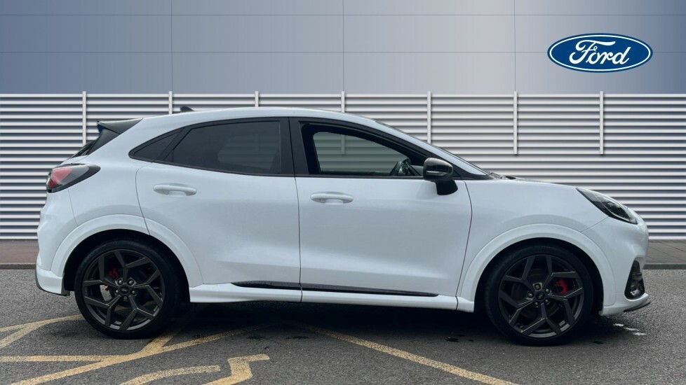 Ford Puma St White #5