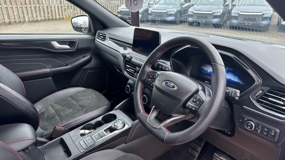 Ford Kuga Kuga St-line Edition 2.5L Duratec Fhev 190P Red #11