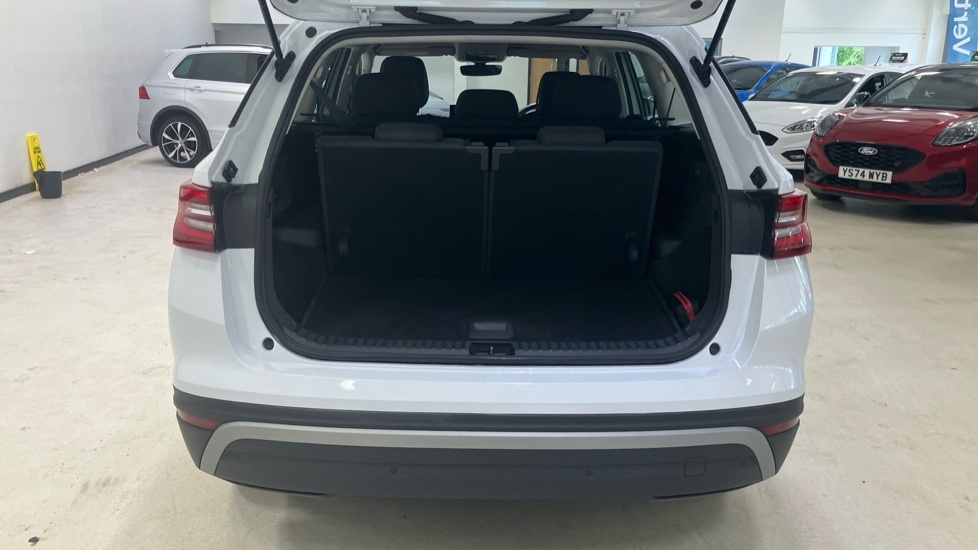 Skoda Kodiaq Se White #4