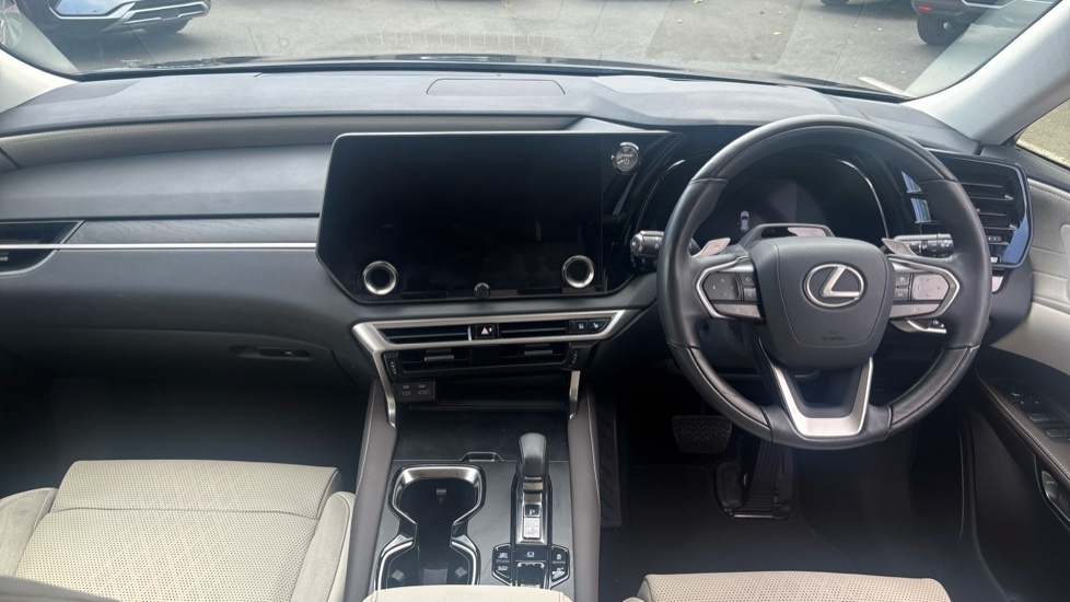 Lexus RX 500H 2.4 Direct4 F-sport Takumi White #10