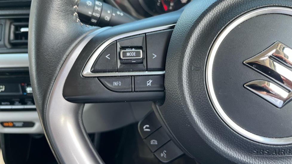 Suzuki Swift 1.2 Dualjet 84Ps Sz-t Hybrid Cvt Red #20